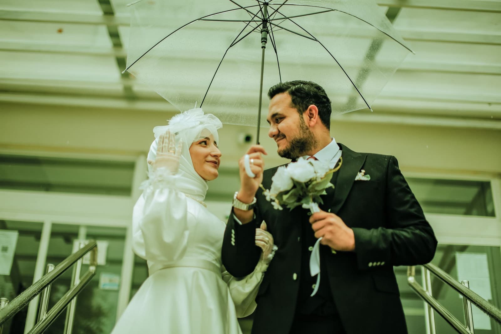 Planning for British weather without planning a worse wedding